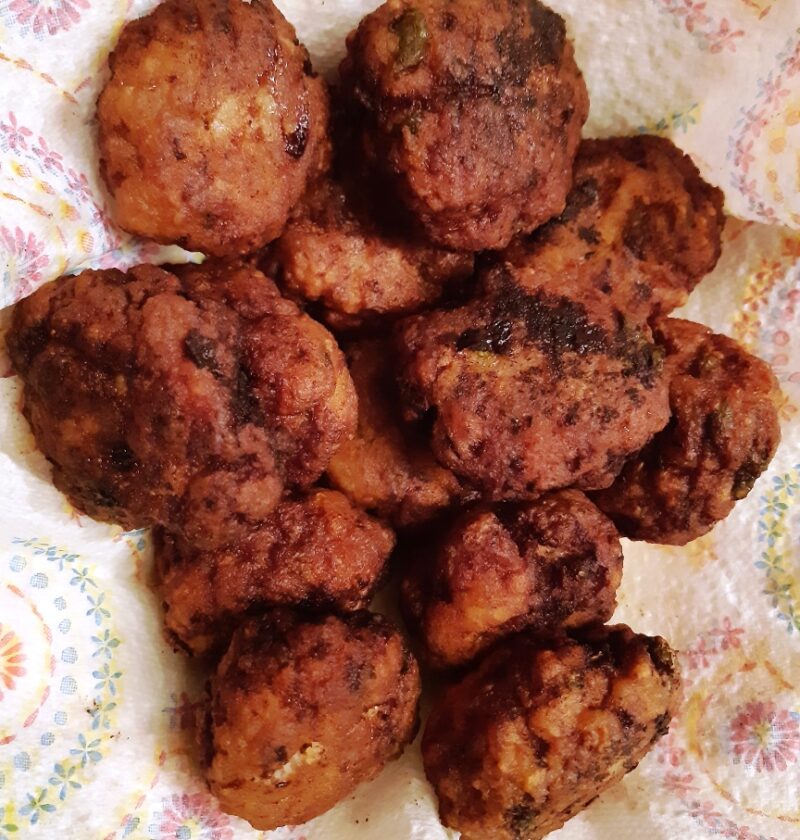 Fried meatballs